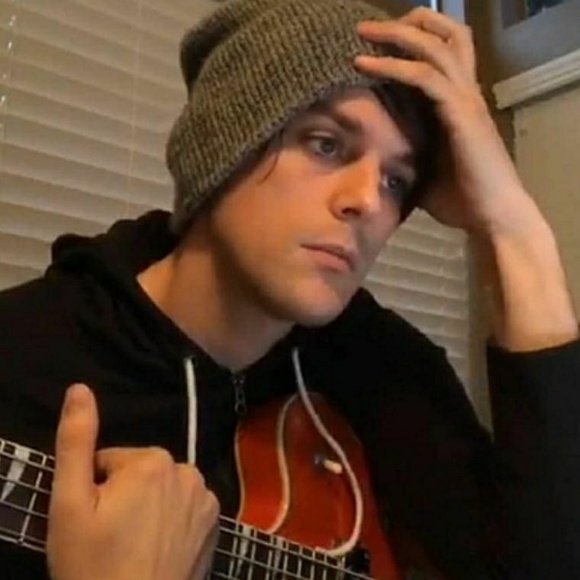 Meet your Posher, Angela - Picture 1 of 1